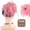 Pinkes, gefrorenes, feines, zerzaustes Haar-Pferde-Installations-Set auf einem Mannequin-Kopf.