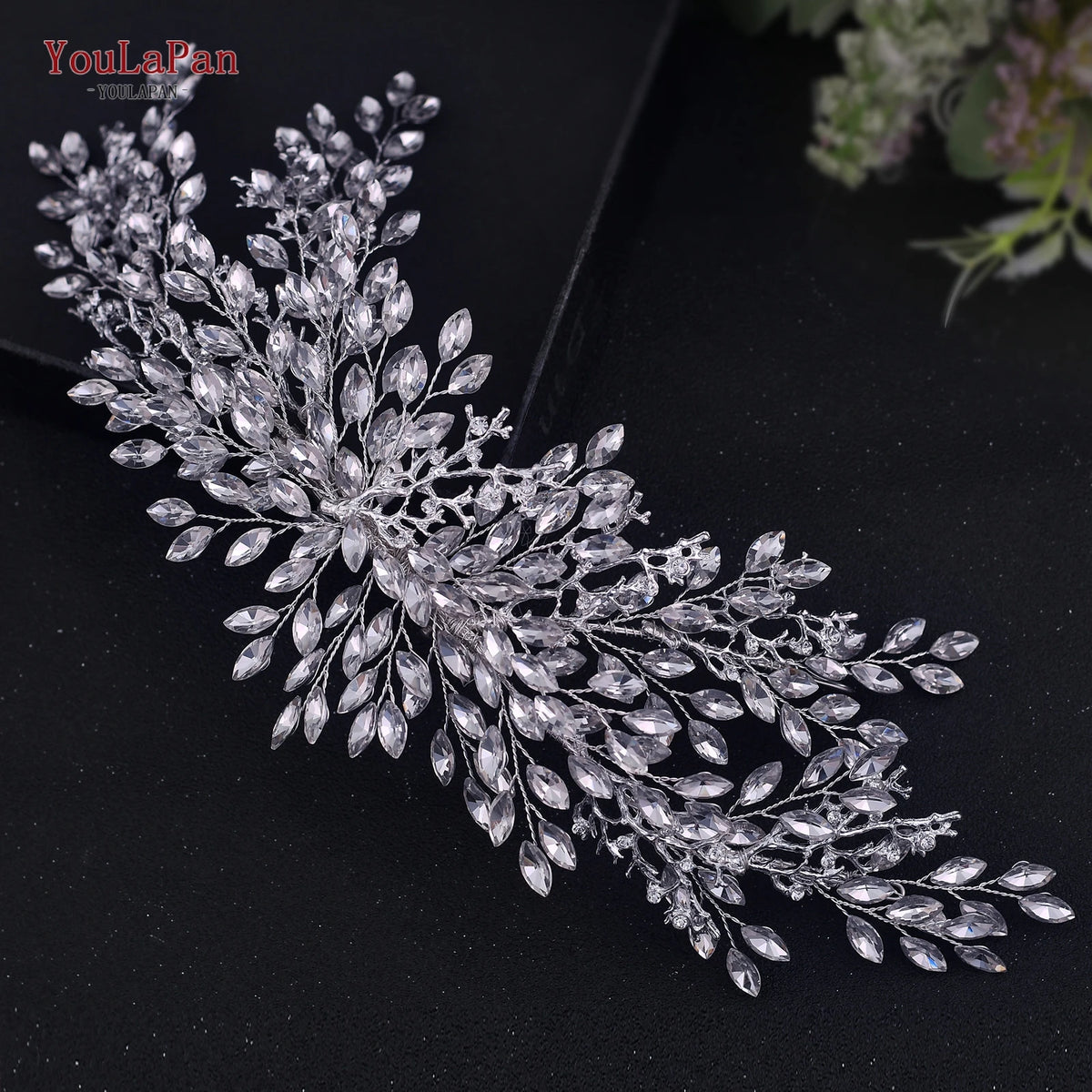 Silberner Diamanttiara-Kopfstück für Braut mit aufwendigem Blumenmuster