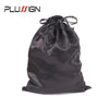Schwarze Satin-Aufbewahrungstasche mit Knoten oben.