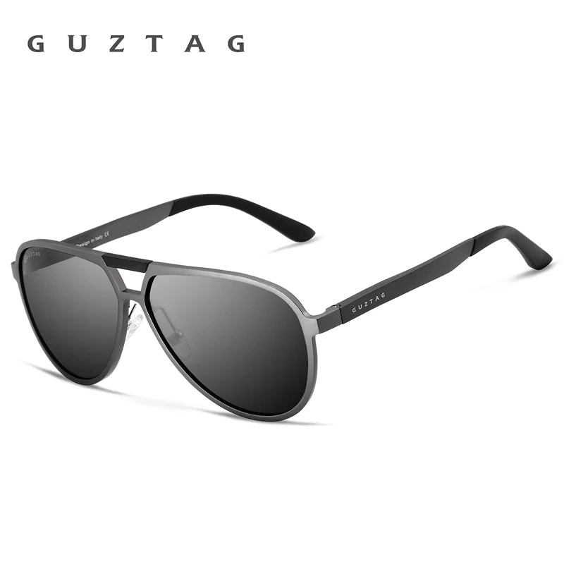 Ein Paar schwarze GUZTAG Sonnenbrille mit dunklen Gläsern und schwarzen Rahmen.