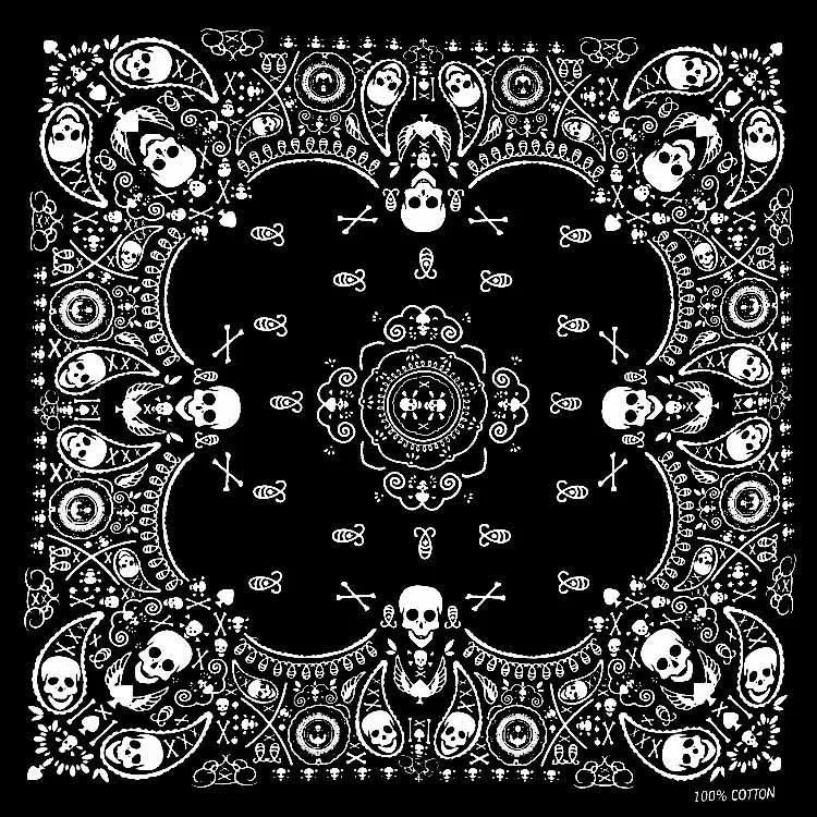 Patrón de líneas en blanco y negro de calaveras y elementos decorativos en tela