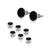Un jeu d'enboutons de manchette et de serre-cravate élégants pour hommes, en onyx noir ou matériau sombre similaire.