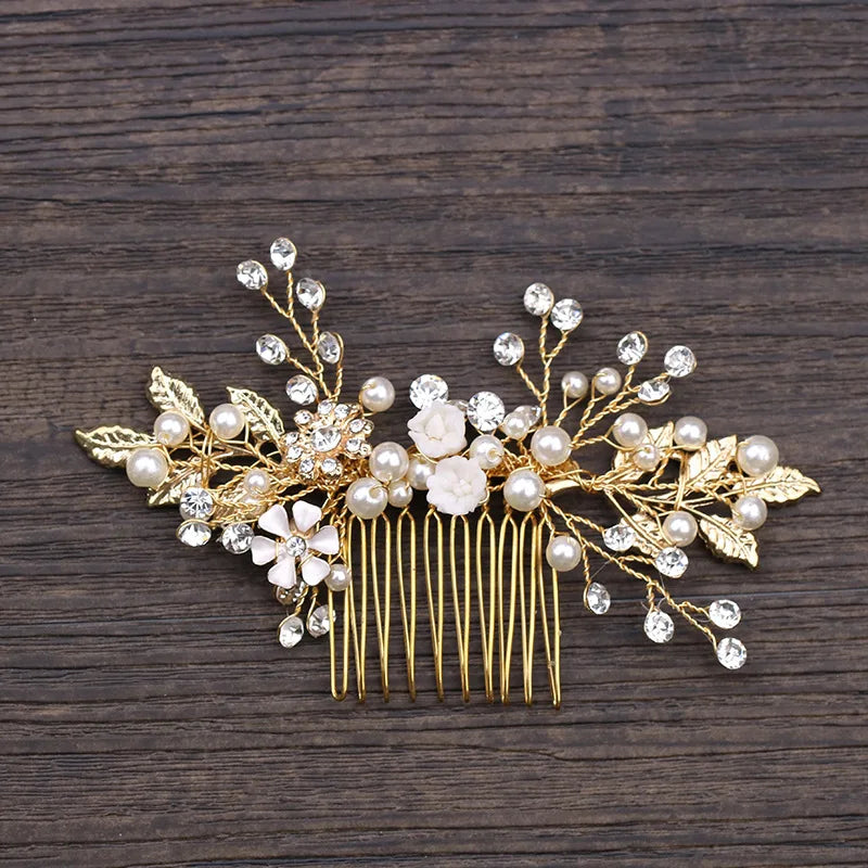 Golden leaf shaped hairpin comb decorated with pearl and crystal flowers
