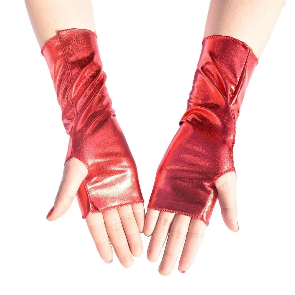 Paire de gants en cuir PU rouge brillant, sans doigts, pour cosplay.
