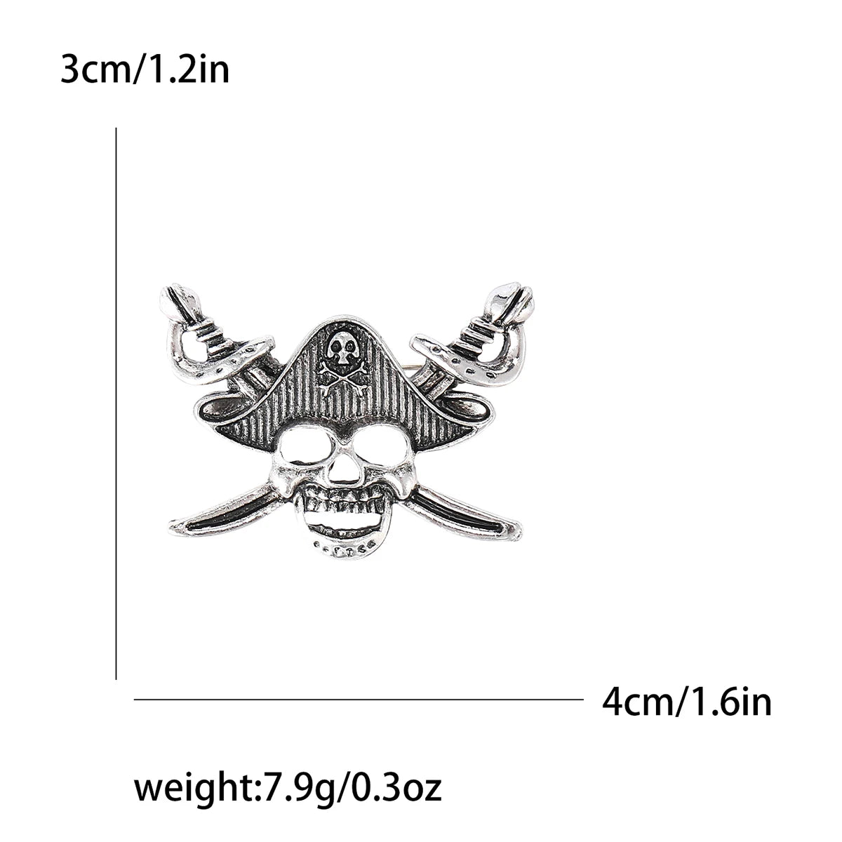 Broche de calavera con pedrería plateada y diseño de sombrero puntiagudo