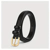 Ceinture en cuir noir à double boucle avec une boucle dorée, présentée sur un fond clair.