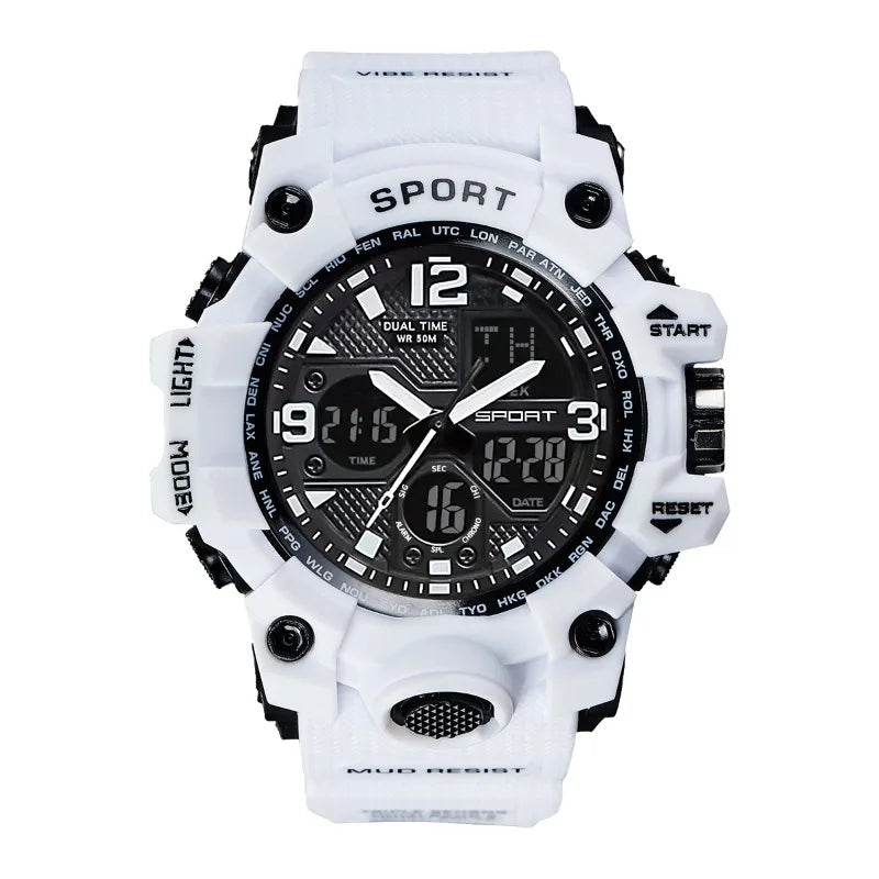 Montre sportive numérique homme blanche avec cadran noir et lunette noire.