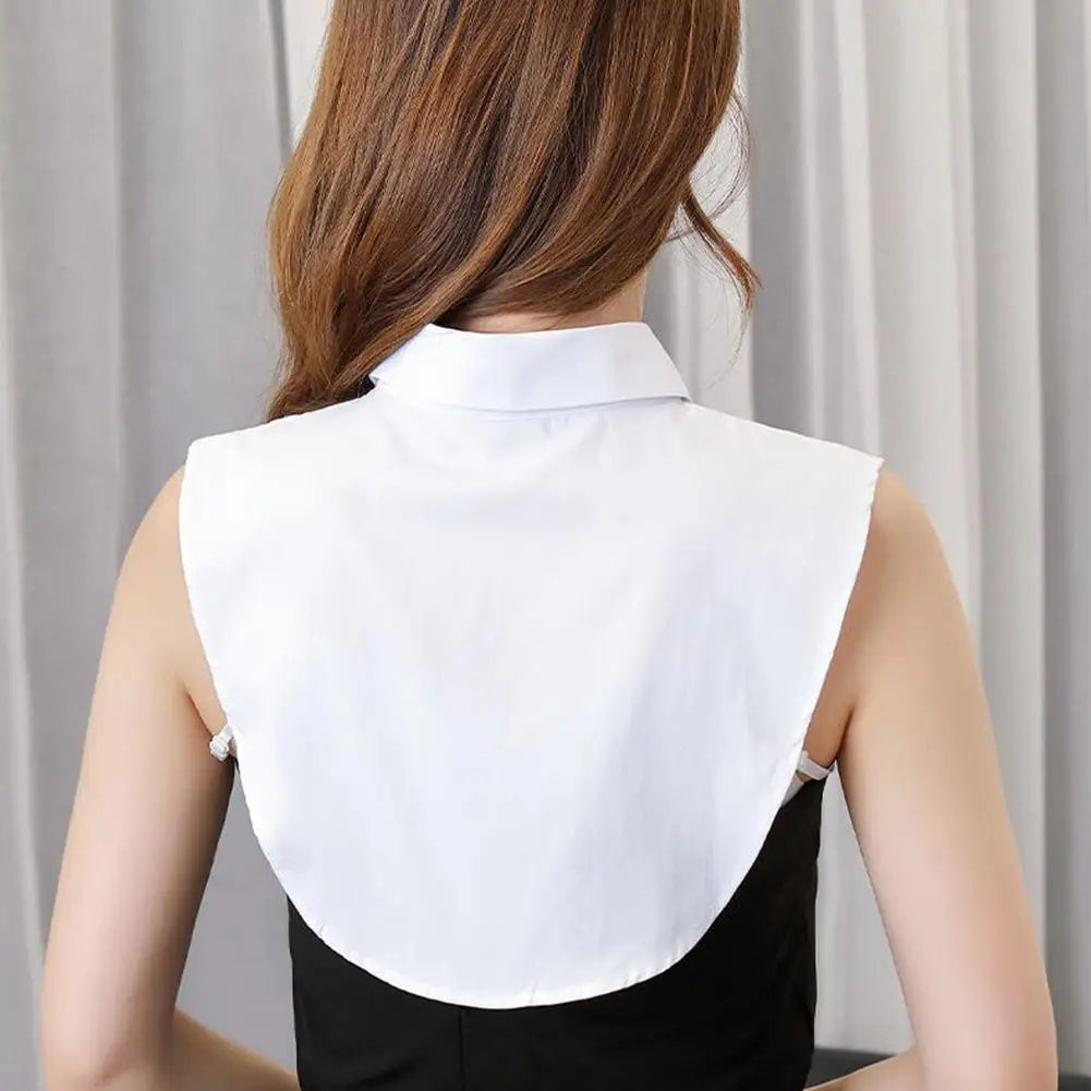 A white universal fake collar is shown on a model's neck, designed for formal wear.
