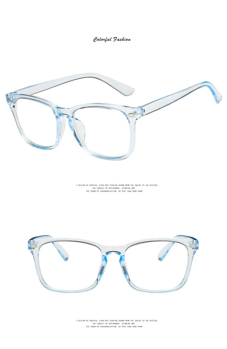 Lunettes transparentes bleues minimalistes avec montures claires et verres bleu pâle.