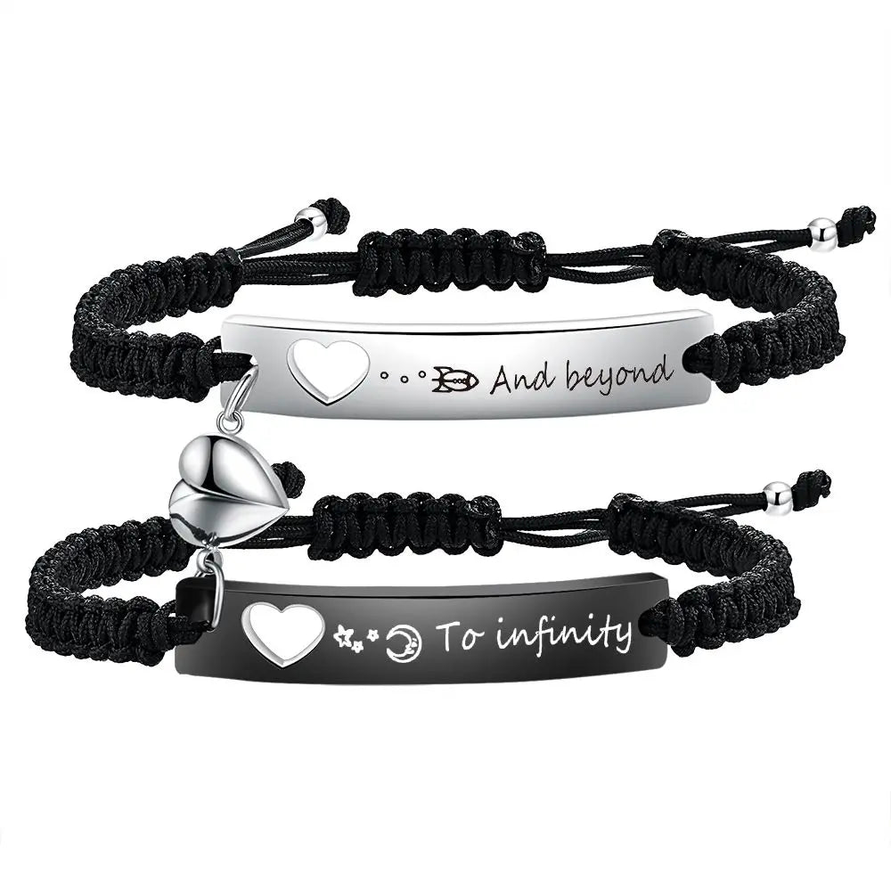 Set schwarze Perlenarmbänder mit silbernen Edelstahlbalken, graviert mit Liebe und Unendlichkeit