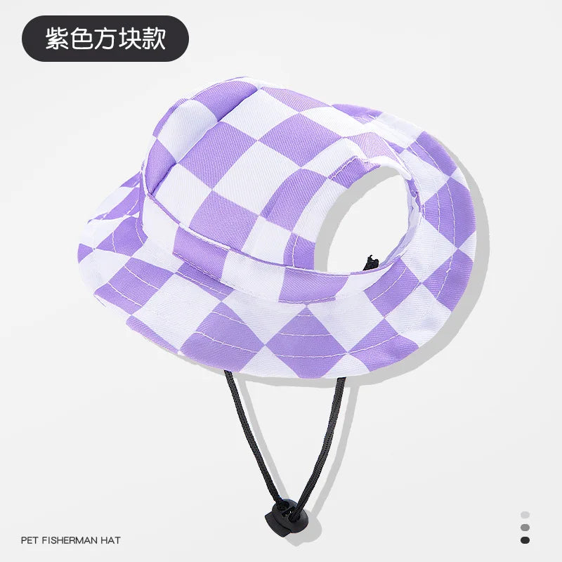 Chapeau de pêcheur à carreaux violet et blanc pour chiens et chats