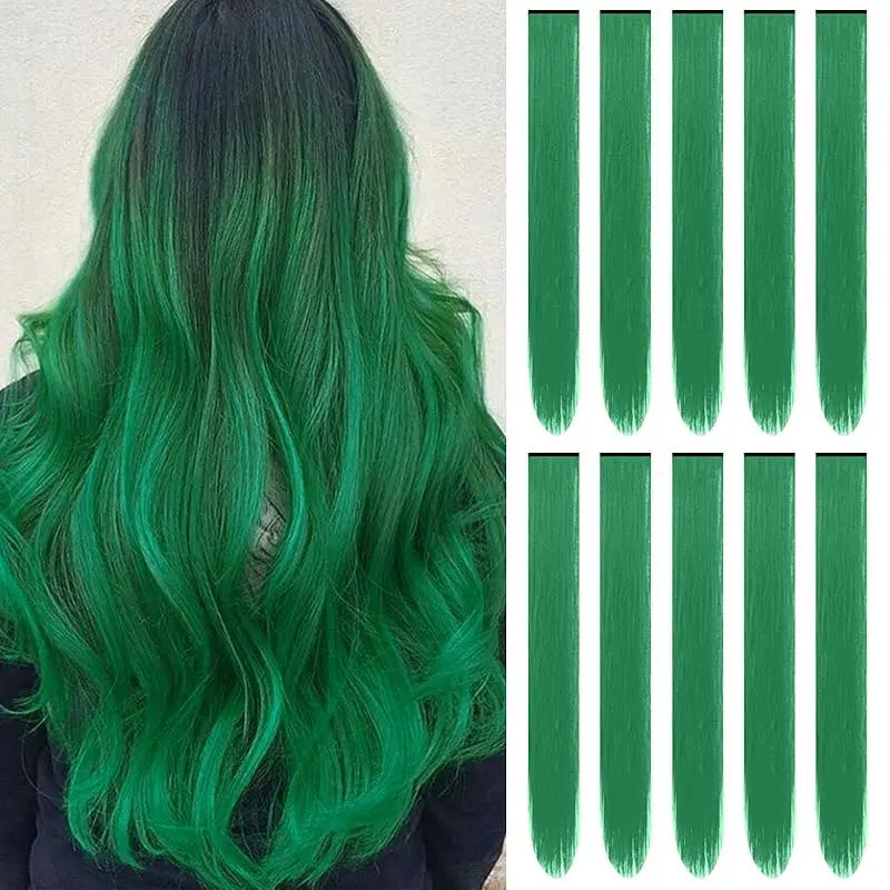 Un paquet d'extensions de cheveux synthétiques vert vif, suspendues verticalement.