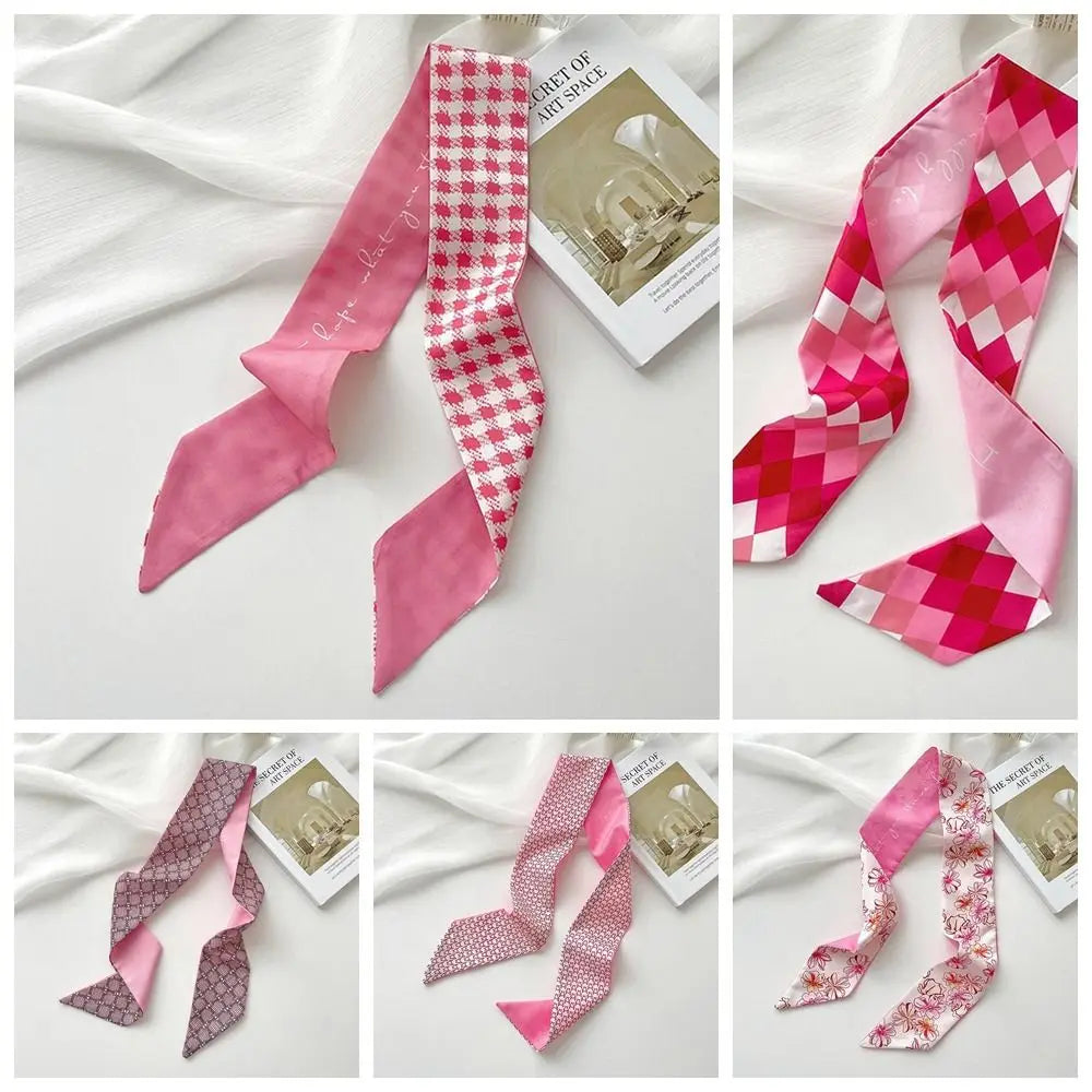 Diadema de seda rosa con flor y pañuelo a cuadros mostrados en varias disposiciones