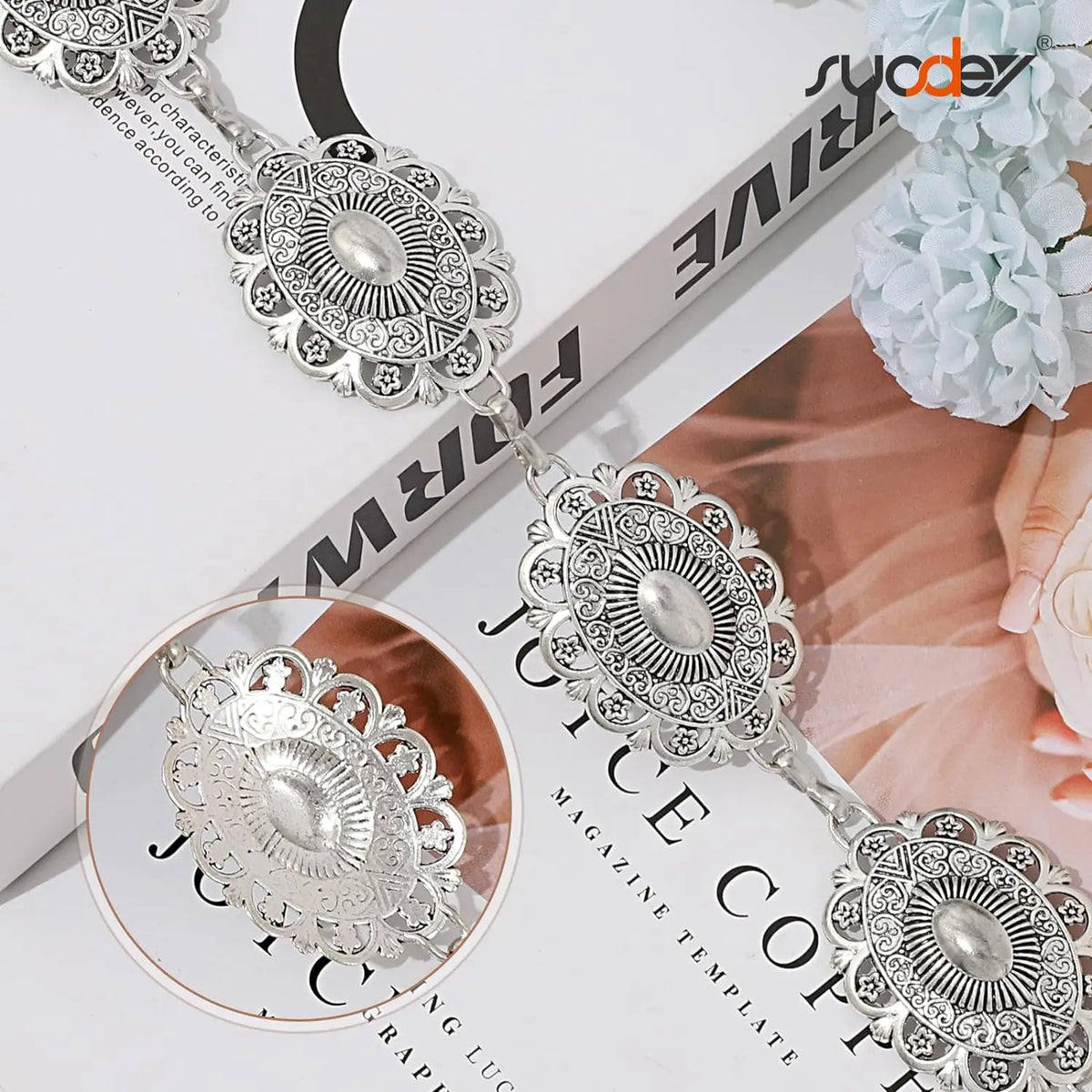 Ceinture taille en métal argenté style Western avec perles ouvragées