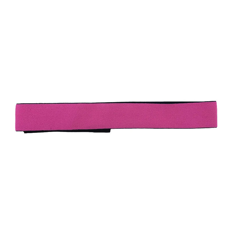 Goma elástica rosa con respaldo negro para ajustar los bordes de una peluca.