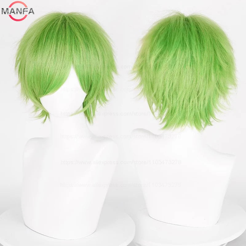 Una peluca corta y superpuesta de color verde lima brillante mostrada en un maniquí blanco.