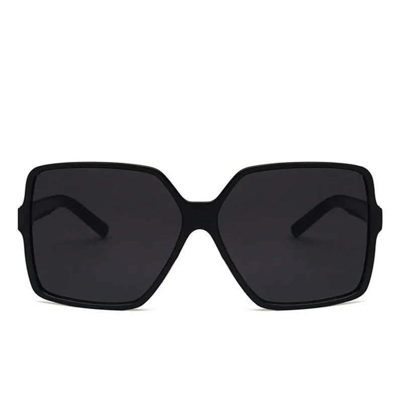Black fashion oversized gradient sunglasses for women