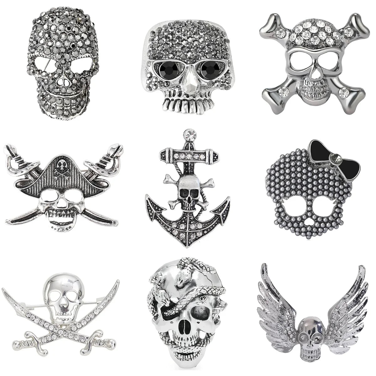 Colección de broches de calavera de plata y pedrería con diseños de calaveras, anclas y alas.