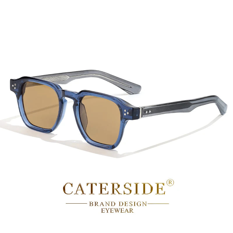 Eine Paar Sonnenbrille mit Schildpattelfassung und bernsteinfarbenen Gläsern