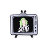 Silberne Emailpin in Form eines alten Fernsehers, der eine grüngelichte Figur in einem gestreiften Hemd zeigt.