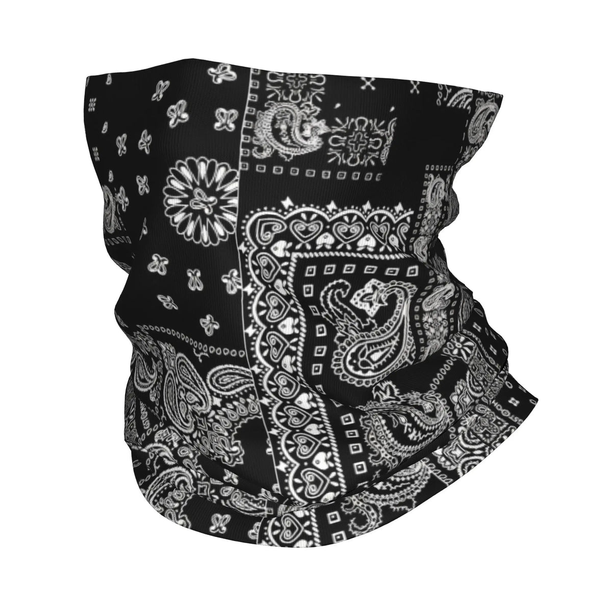 Bandana cuello tipo chicano de paisley negro con intrincados patrones blancos