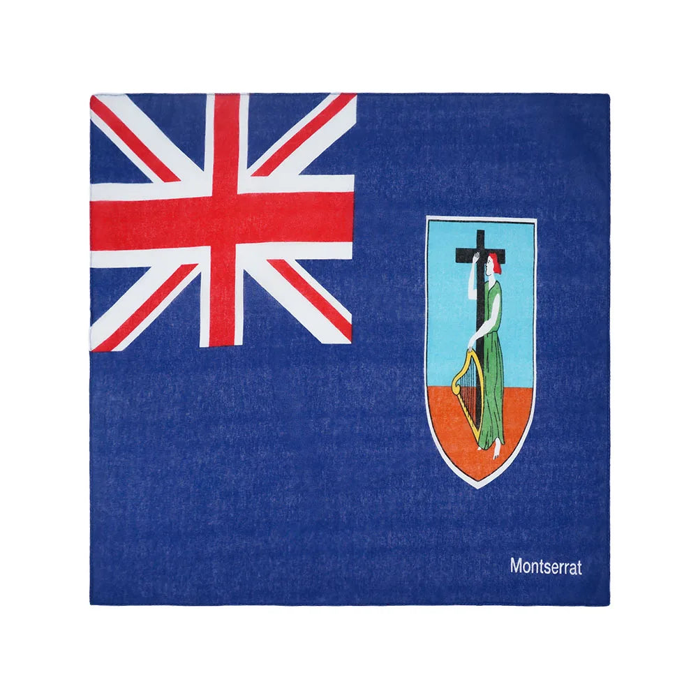 Dunkelblaue Bandana mit Union Jack-Flagge und einem Schildemblem mit einer Figur.