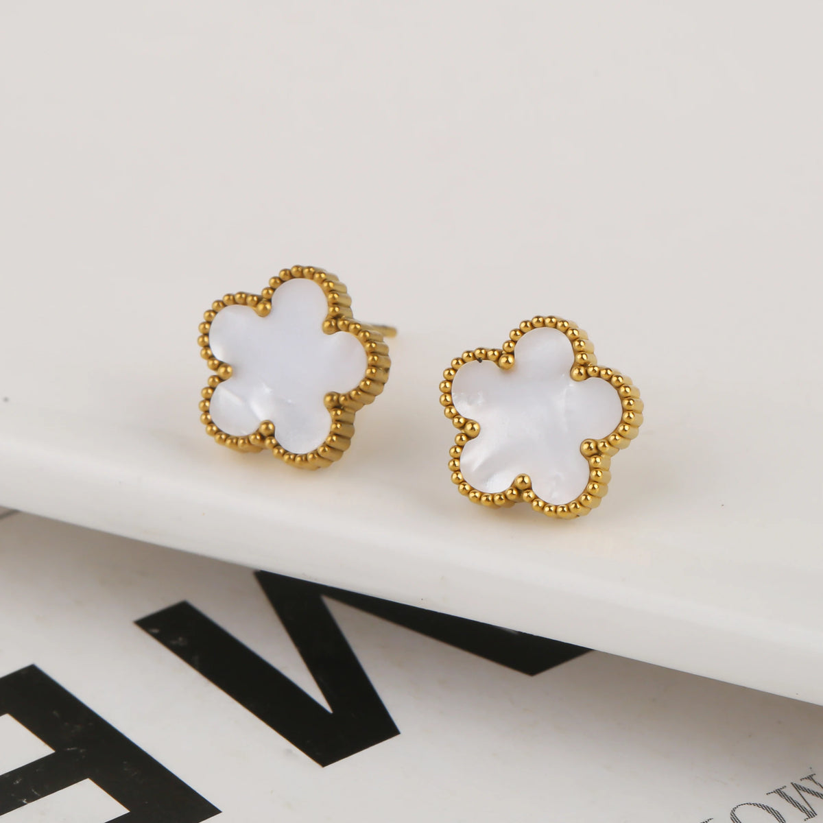 Gold Plated Stainless Steel Plant Flower Bracelet