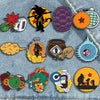 Set von 12 Emailpins mit Charakteren aus der Son Goku Master Roshi Serie.