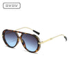 Retro-Gradienten-Sonnenbrille mit braunen Schildpatt-Rahmen und blauen Linsen