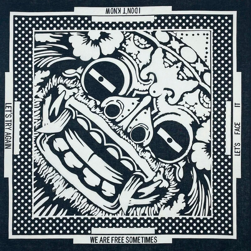 Diseño gráfico en blanco y negro con patrón de bandana de calavera y texto alrededor del borde.