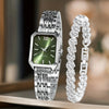 Montre de quartz argentée et bracelet à strass assortis, présentés sur une surface claire.