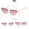 Gafas de estilo ojo de gato retro con marco de oro, mostradas desde la parte delantera y trasera.
