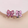 Pin de esmalte con diseño de lazo y estetoscopio rosa