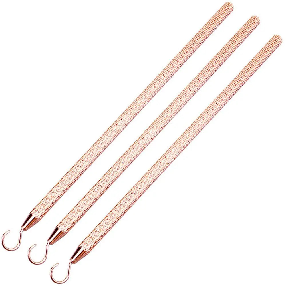 Trois pinces de précision en or rose pour fermetures et attaches