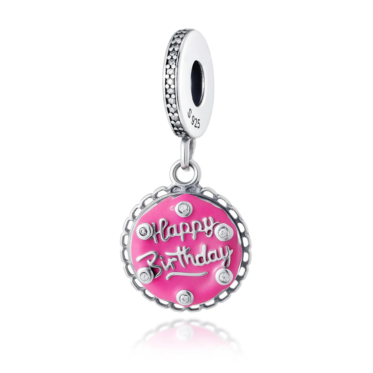 Colgante de aro plateado con un dije redondo rosa grabado con el texto 'Feliz Cumpleaños'