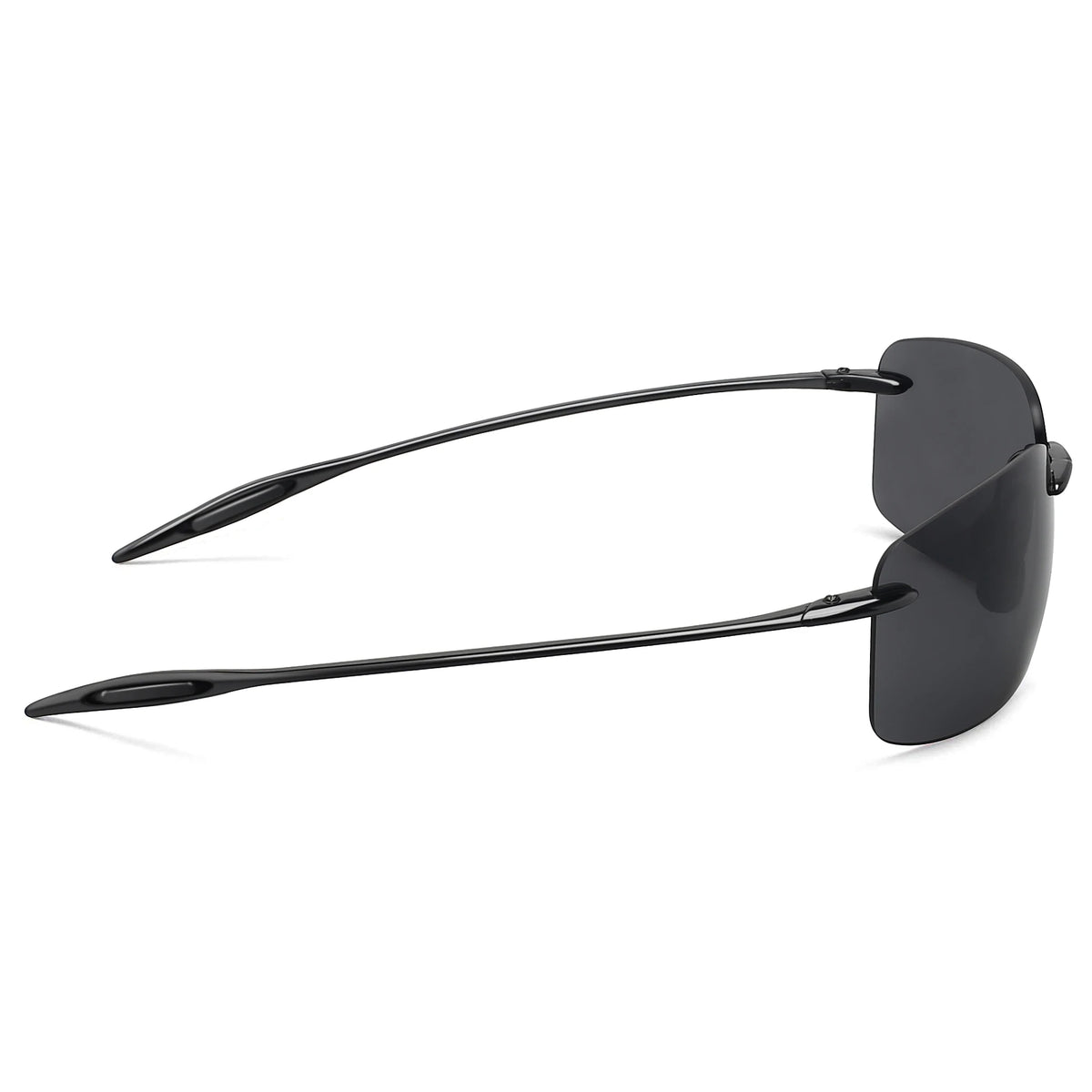 Rimlose Sportsonnenbrille mit schwarzen Rahmen und dunklen Linsen vor weißem Hintergrund