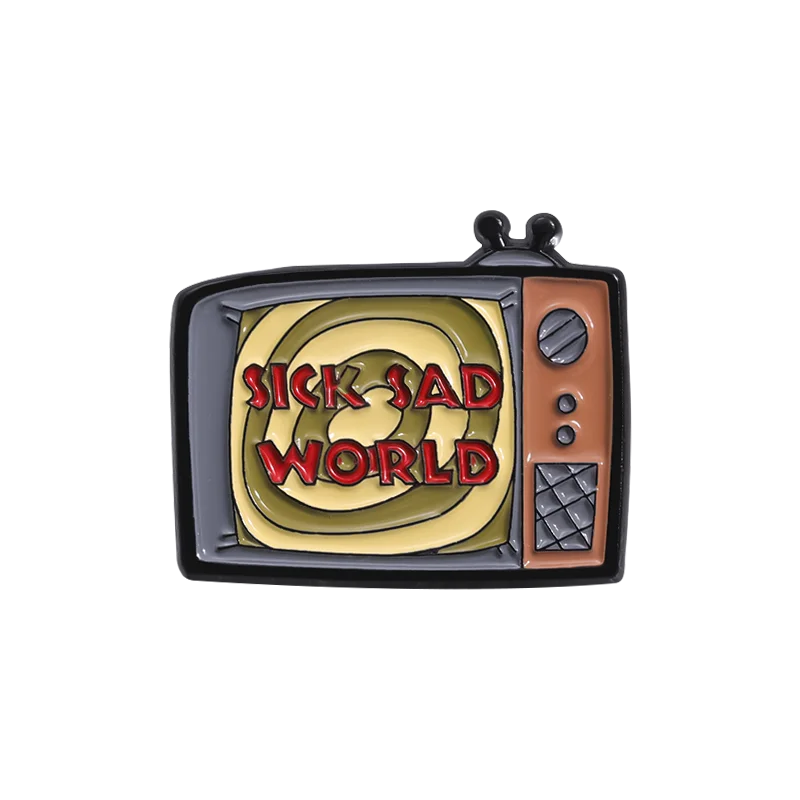 Emaille-Anstecker mit einer Retro-Fernseheransicht, auf der der Text SICK SAD WORLD zu sehen ist.