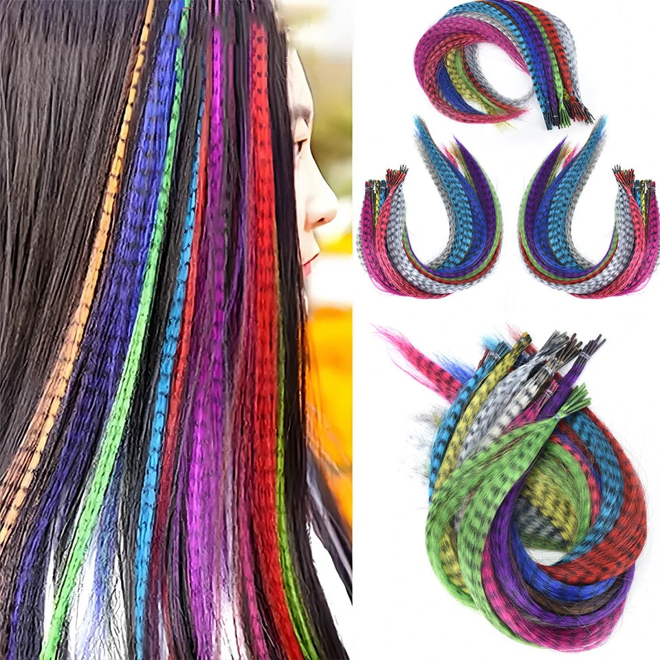 Primer plano del cabello de una mujer mostrando extensiones de cabello sintético con plumas multicoloras vibrantes.