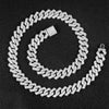 Jeu de bijoux en chaîne cubaine argentée enroulée avec pendentif carré.