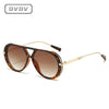 Braune Farbverlauf-Sonnenbrille mit goldfarbenen Metallrahmen
