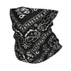 Bandana cuello gaiter estilo chicano paisley negro con intrincados patrones blancos