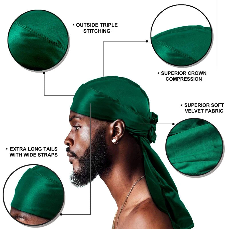 Pañuelo turbante de seda verde oscuro, hecho de terciopelo suave y con triple costura.