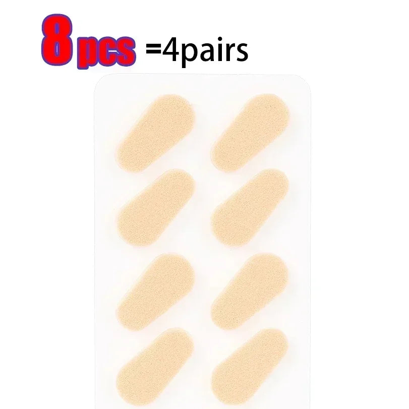 Huit paires de repose-nez pour lunettes réutilisables autocollantes beige sur fond blanc.