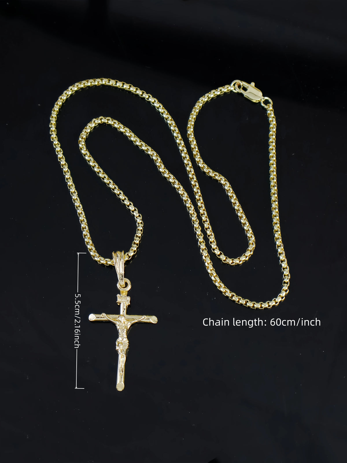 Goldvergoldetes Jesus-Kreuz-Anhänger mit Kette und Maßband.