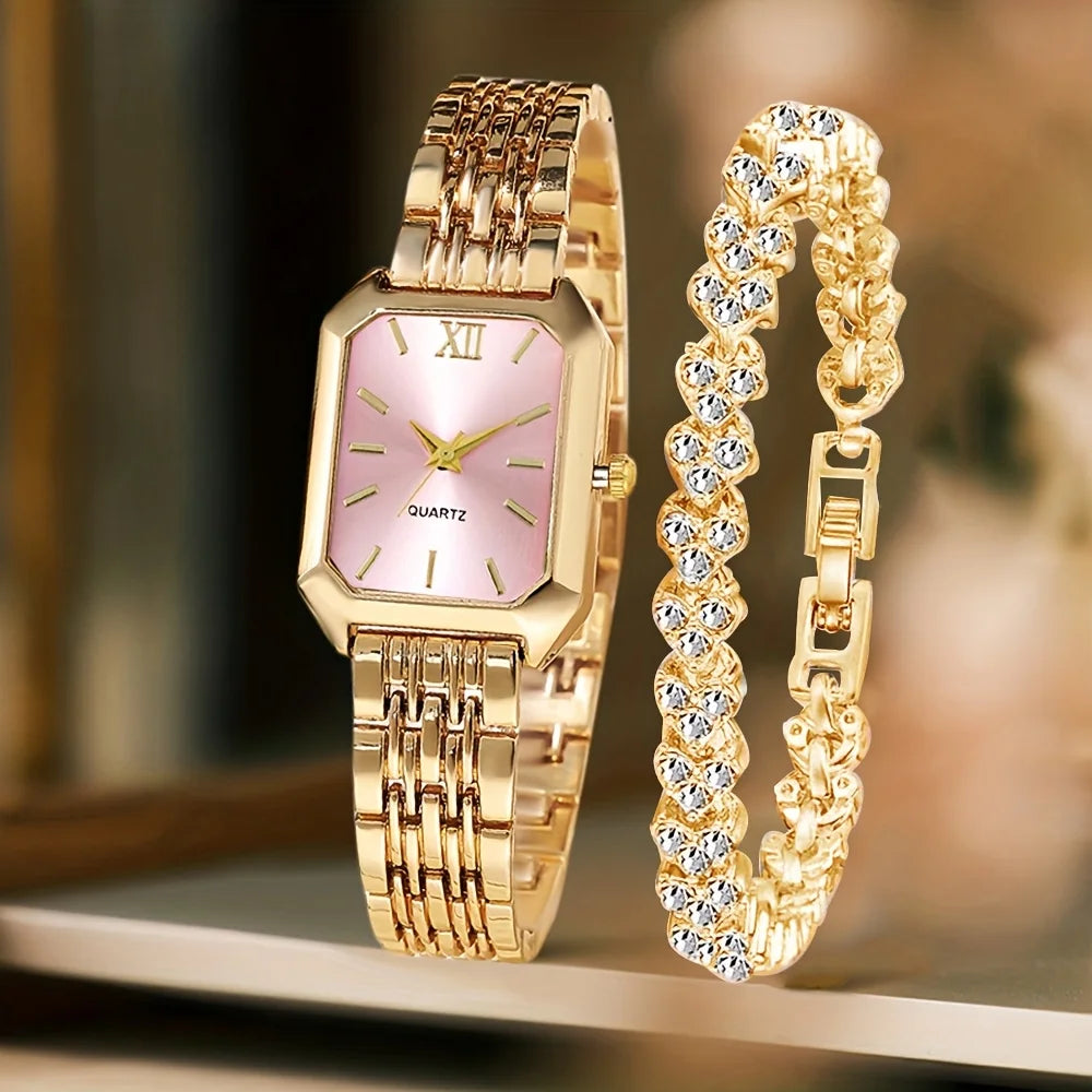 Montre de quartz dorée et bracelet à strass assortis, présentés sur une surface claire.