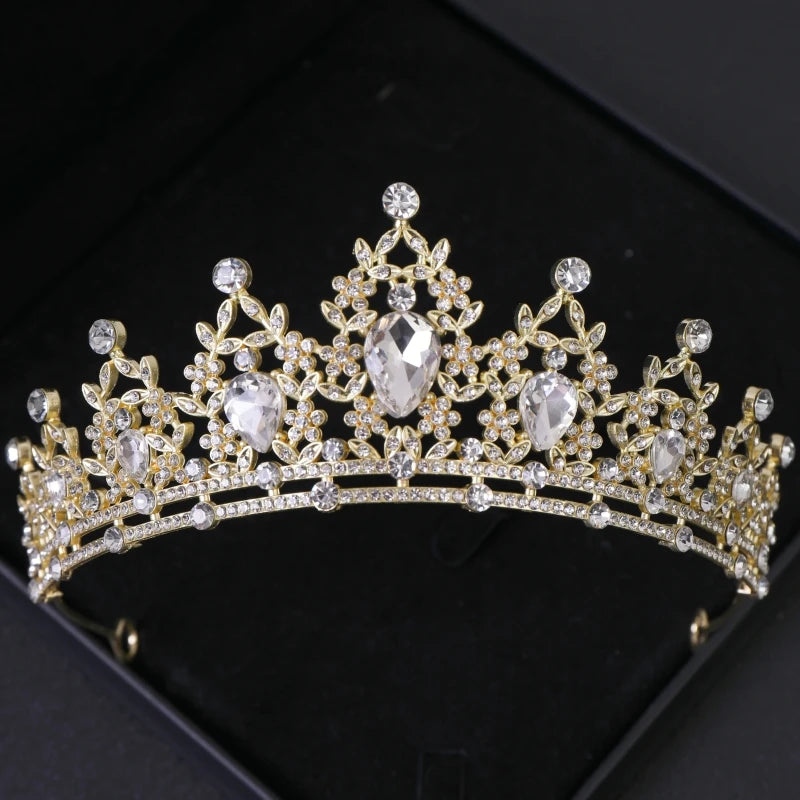 Tiare et couronne pour cheveux en cristal ton or avec des motifs floraux complexes