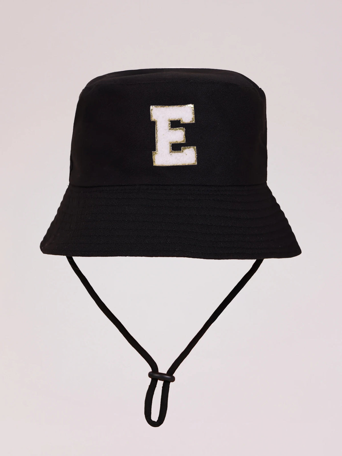 Black sun hat with a white letter E embroidered on the front and an adjustable cord.