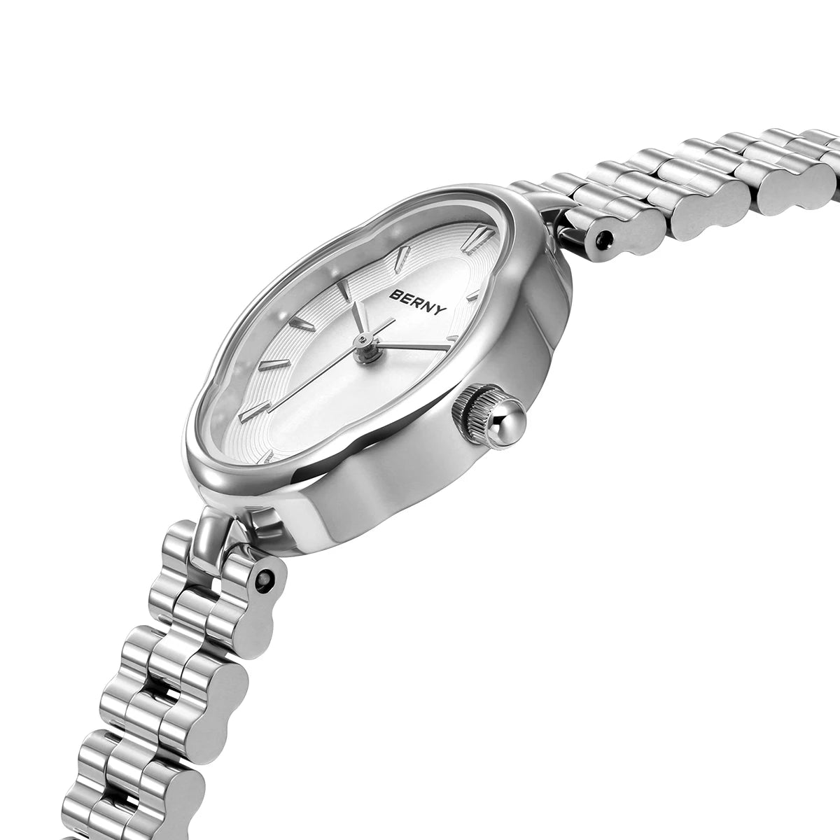 Montre-bracelet en quartz en acier inoxydable argenté avec bracelet maillons et cadran clair.