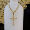 Goldplattiges Jesus-Kreuz-Anhänger-Halskette auf weißem Displayständer.