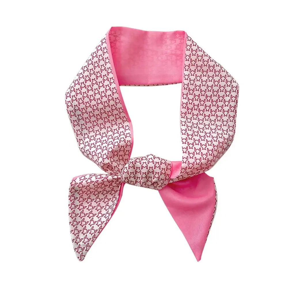 Diadema de seda rosa con flor, bufanda atada en lazo con tela blanca estampada